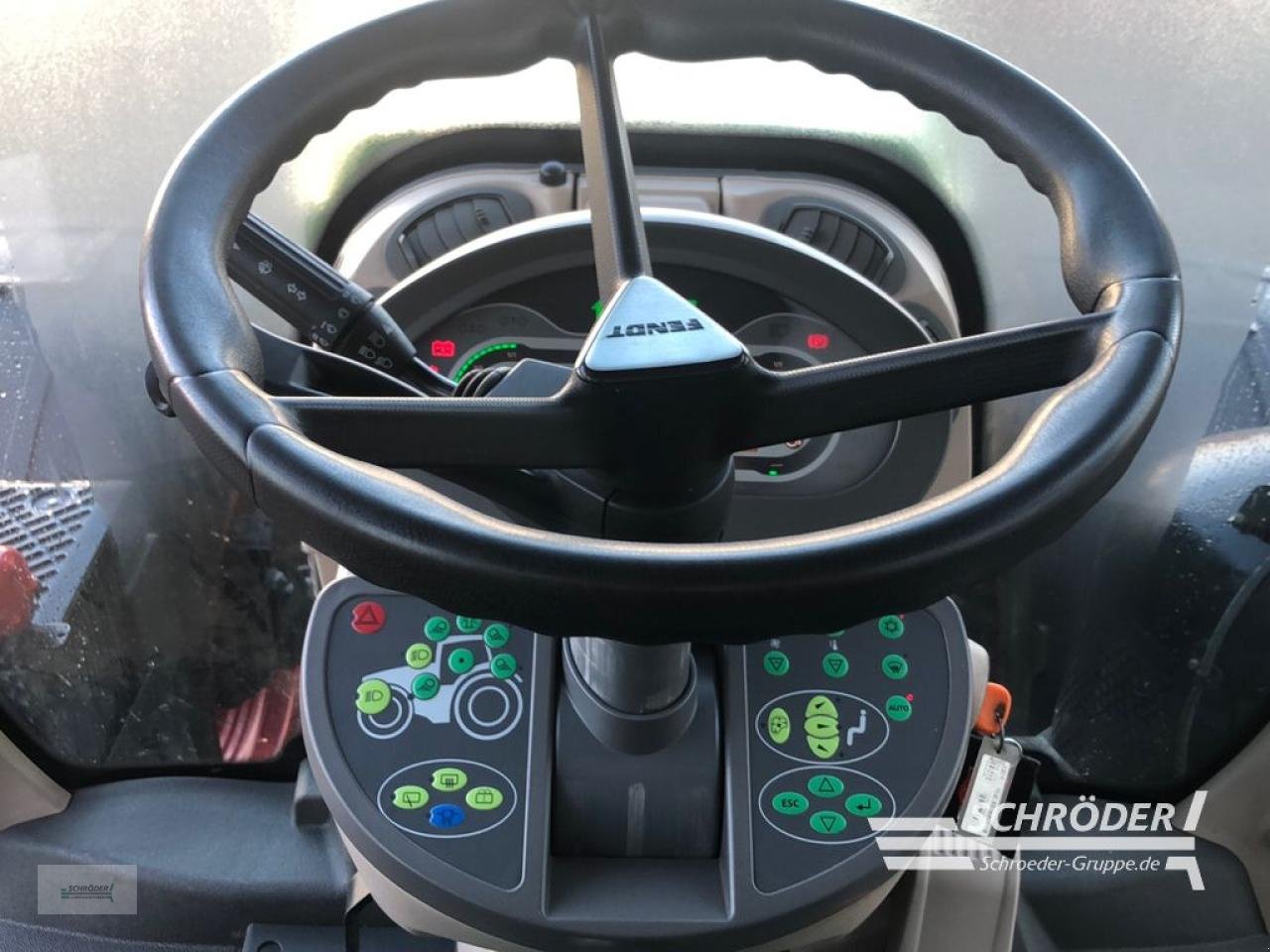 Traktor typu Fendt 828 VARIO S4 PROFI PLUS | MOTOR 2025 NEU, Gebrauchtmaschine w Ahlerstedt (Zdjęcie 12)